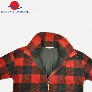 RED GRID LAMB WOOL