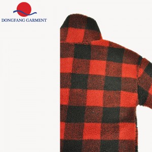 RED GRID LAMB WOOL