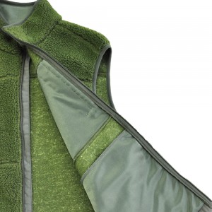 GREEN LAMB WOOL VEST