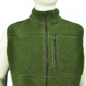 GREEN LAMB WOOL VEST