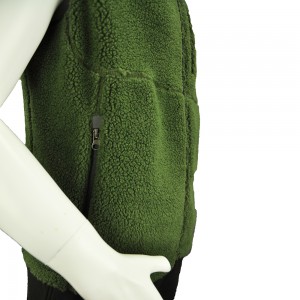 GREEN LAMB WOOL VEST